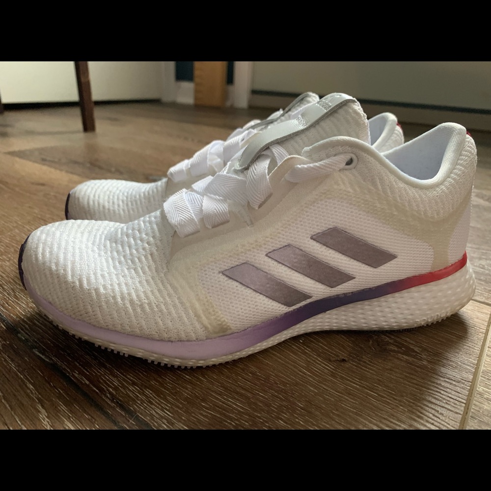 Adidas Edge Lux 4. Size 6M.